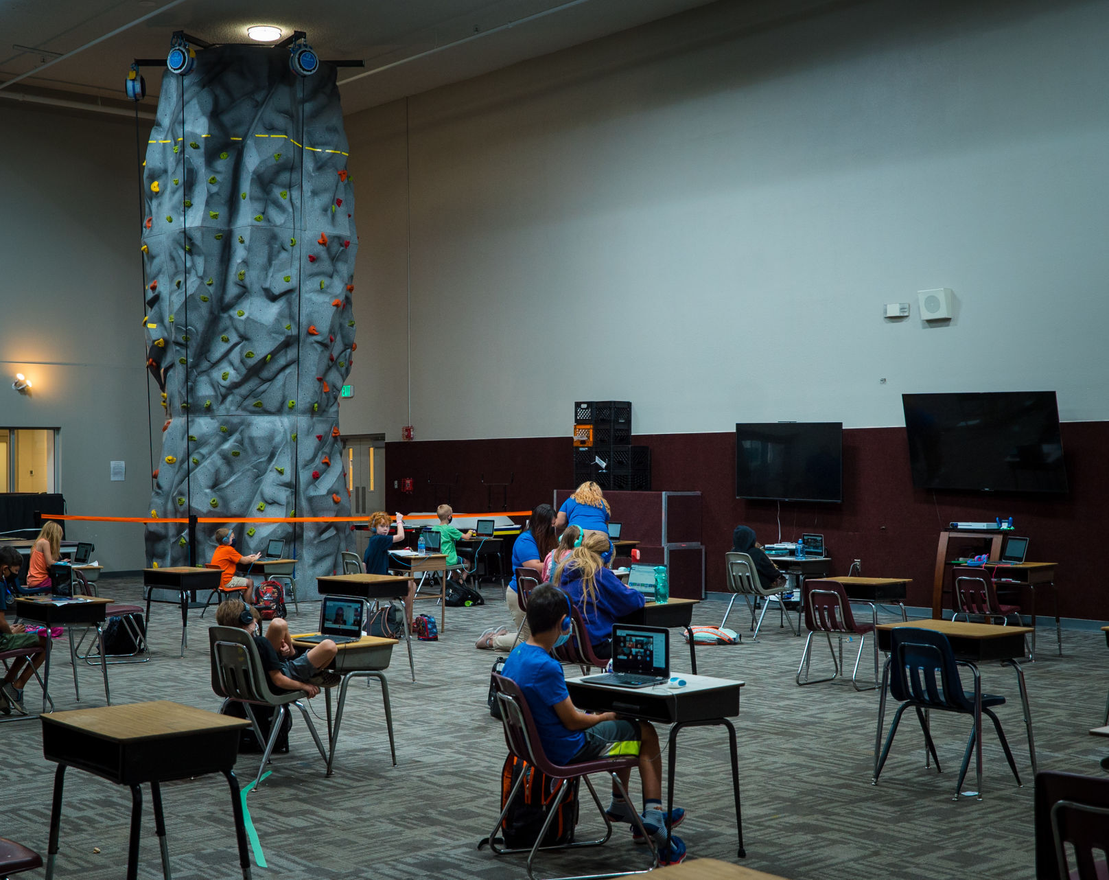 08XX20-nws-outofschool_11